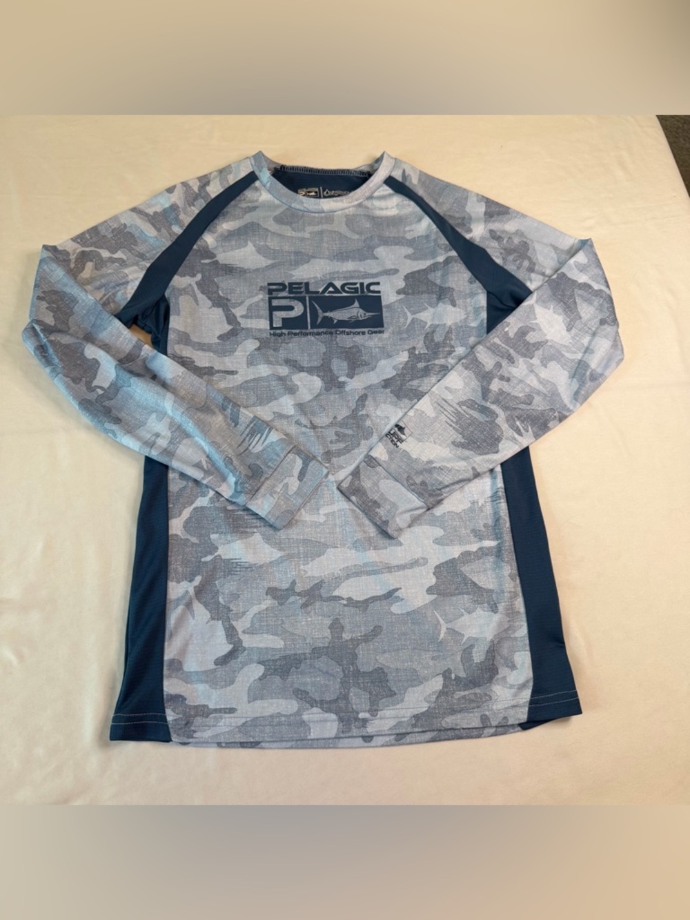 Pelagic VaporTek Camo Long Sleeve Shirt Youth Small